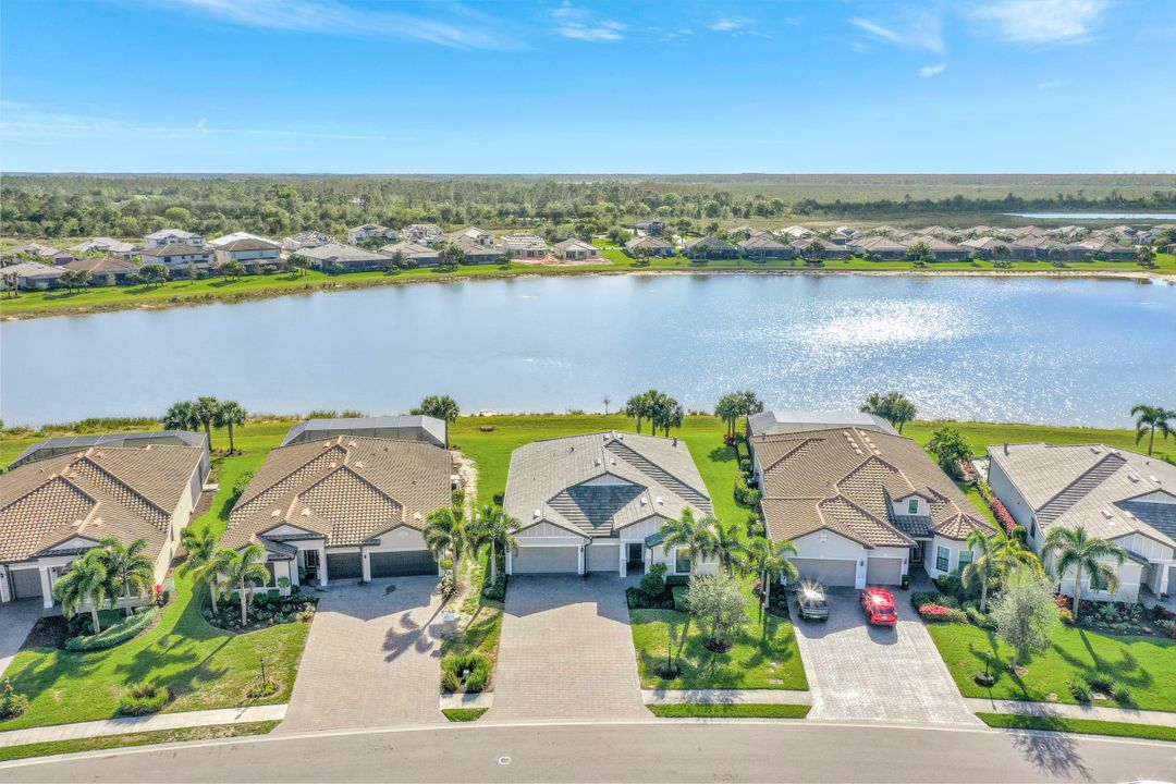 17444 Newberry Ln, Estero, FL 33928