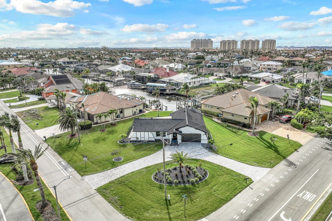 5501 Chiquita Blvd S, Cape Coral, FL 33914