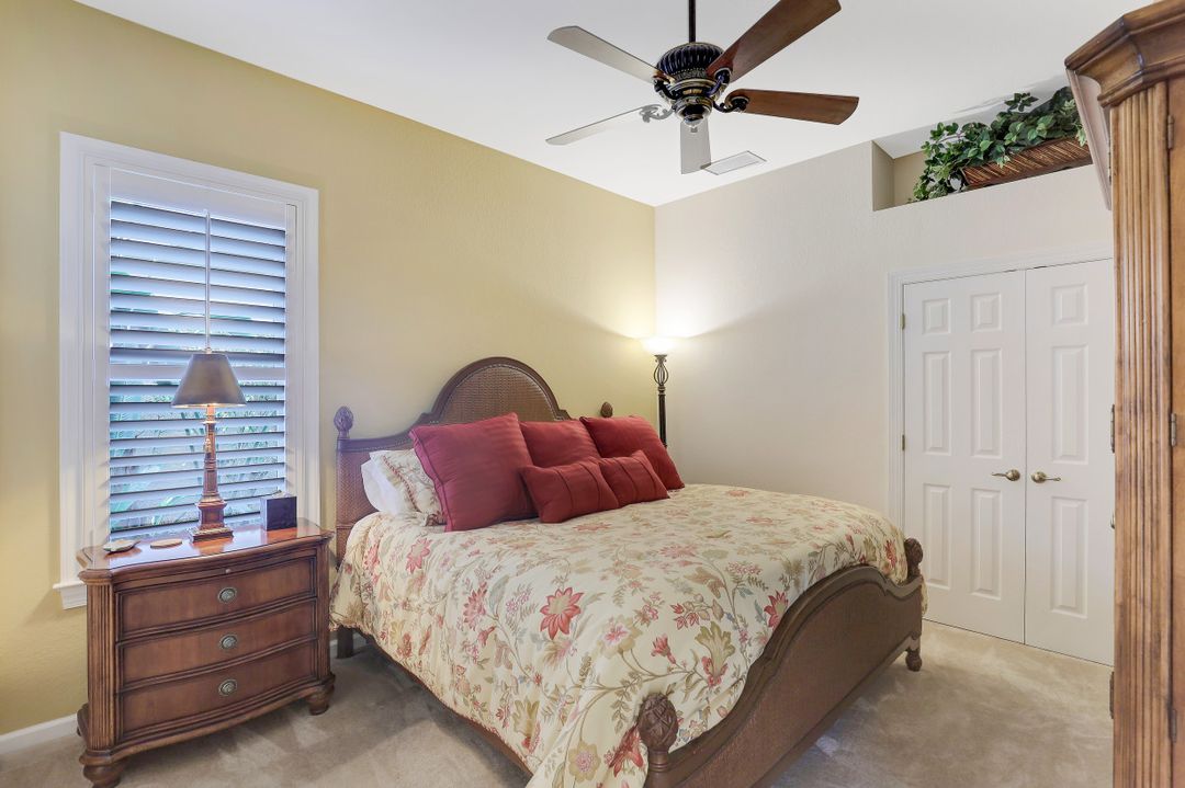 9609 Cobalt Cove Cir, Naples, FL 34120