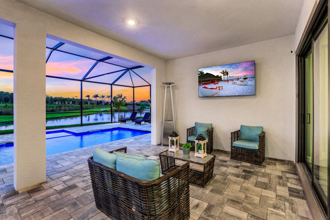 19617 Waterman Ct, Miromar Lakes, FL 33913