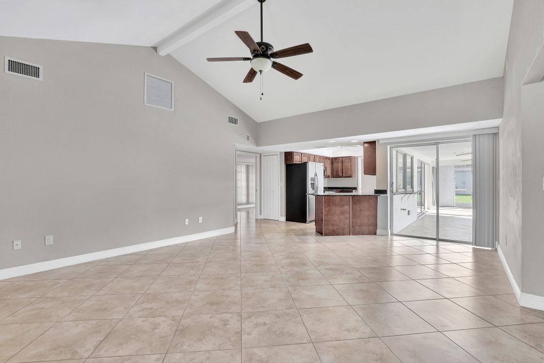 4920 SW 8th Pl, Cape Coral, FL 33914