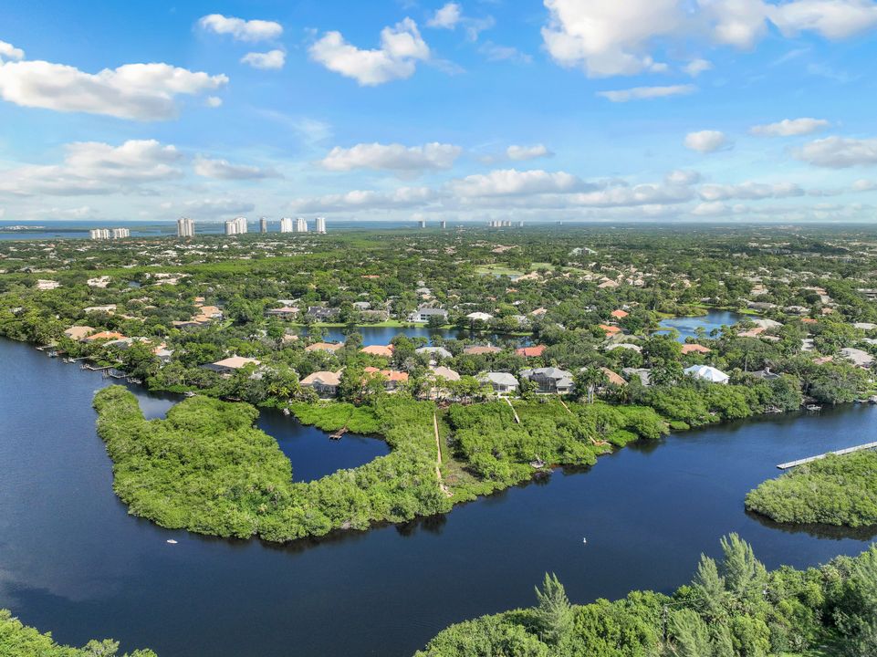 27820 Riverwalk Way, Bonita Springs, FL 34134