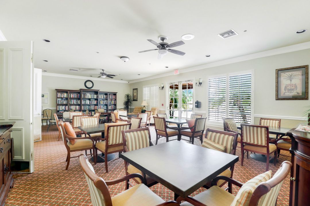 6625 Huntington Lakes Cir #204, Naples, FL 34119