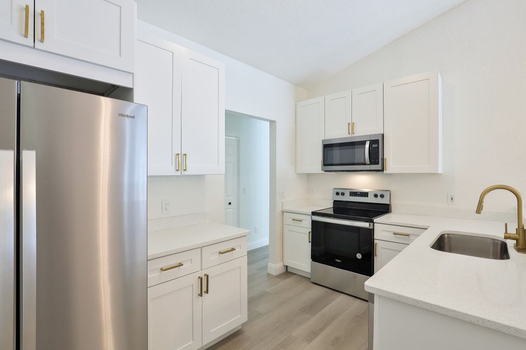 5690 Varet Rd, Venice, FL 34293