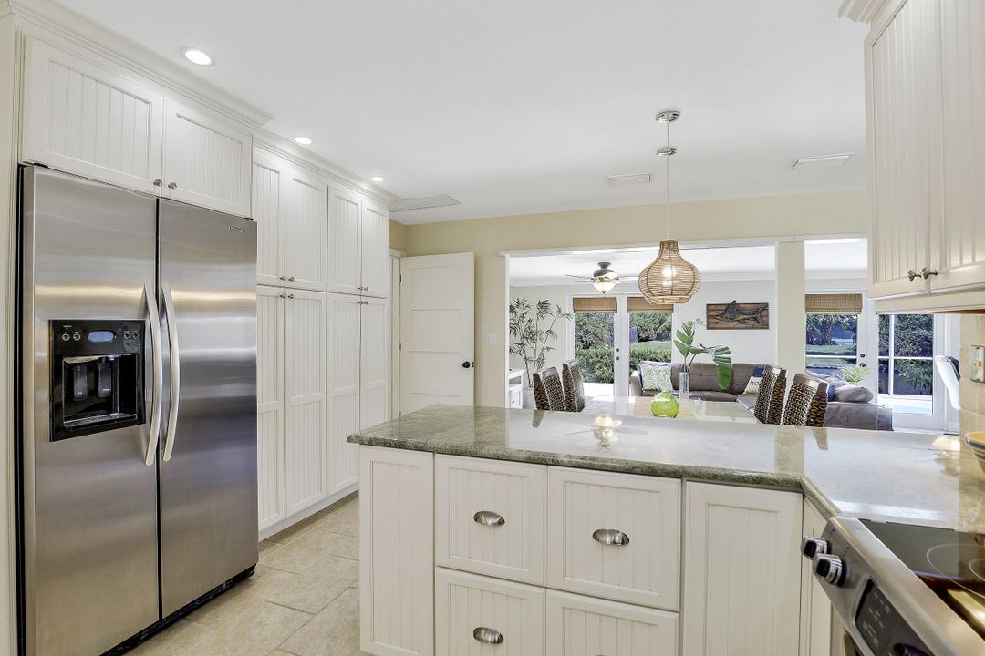 1765 Harbor Ln, Naples, FL 34104