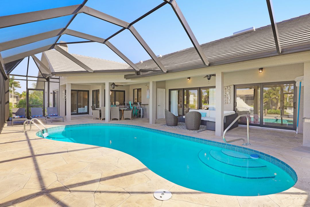 1260 Mimosa Ct, Marco Island, FL 34145