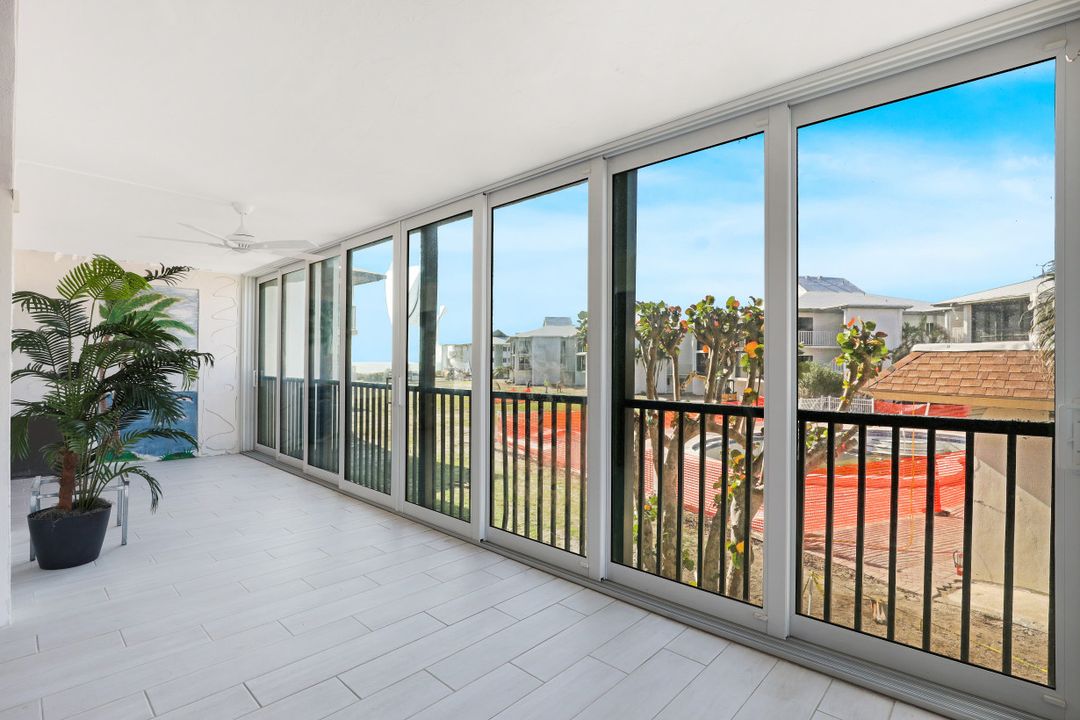 1341 Middle Gulf Dr #1A, Sanibel, FL 33957