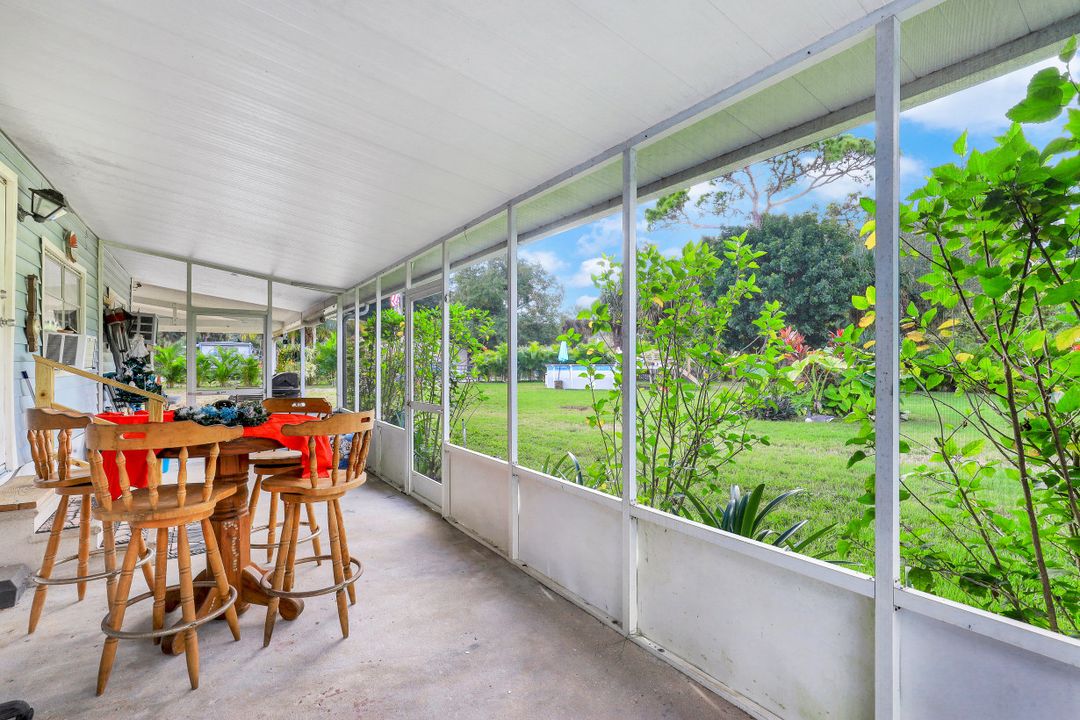 7905 Marx Dr, North Fort Myers, FL 33917