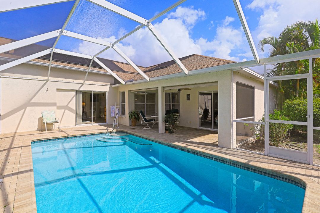 511 Ibis Way, Naples, FL 34110