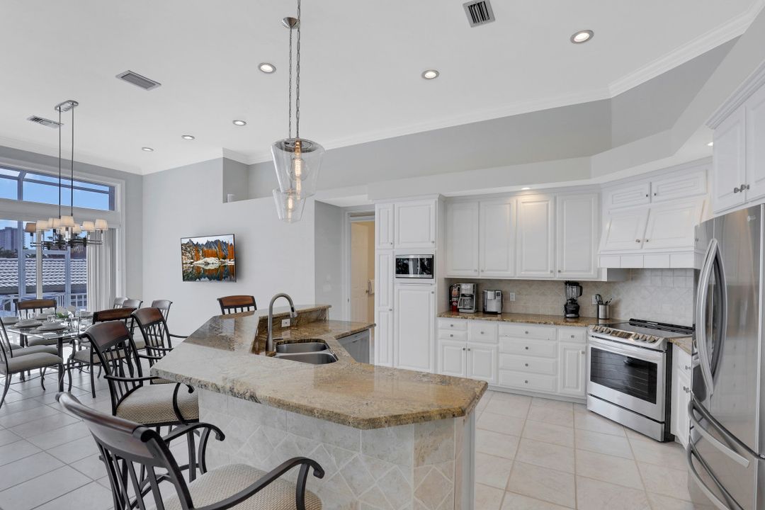 110 Copperfield Ct, Marco Island, FL 34145