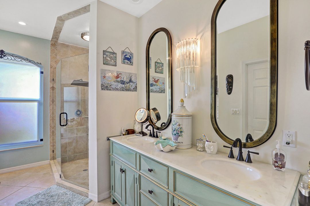 389 Colonial Ave, Marco Island, FL 34145