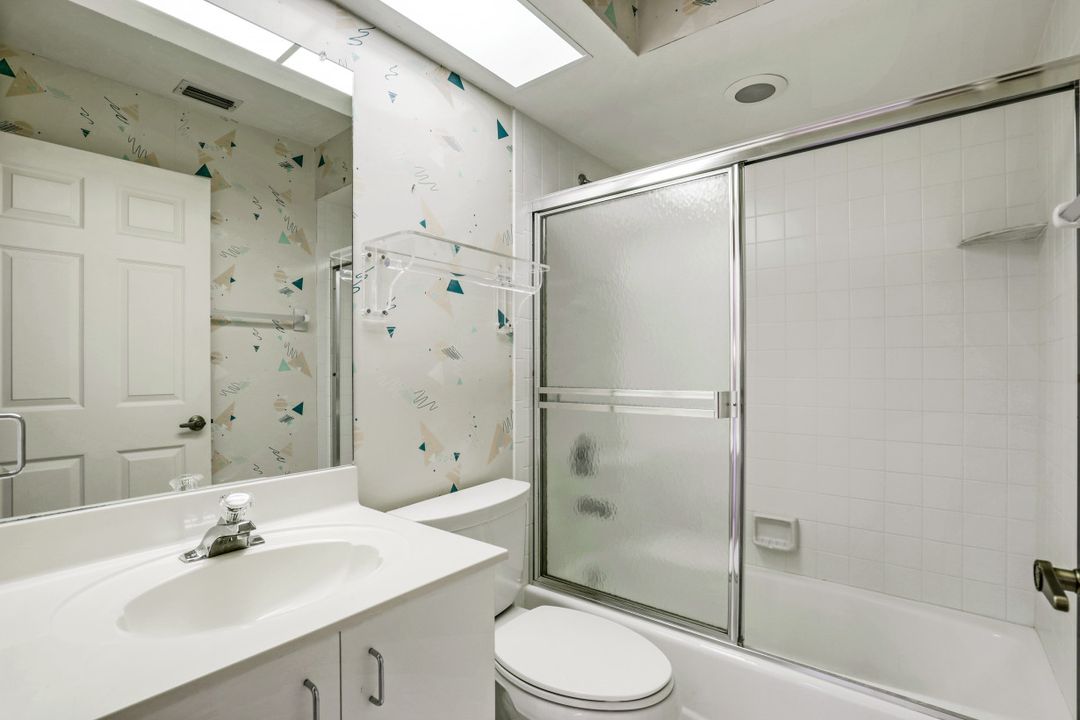 12801 Maiden Ln, Bonita Springs, FL 34135