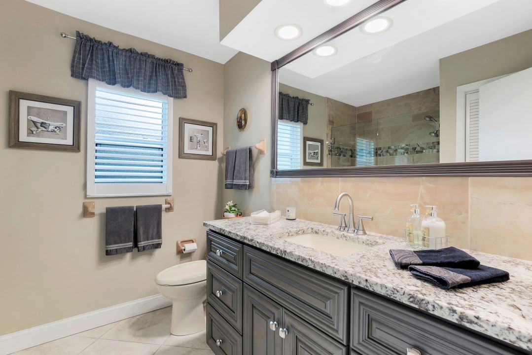 74 9th St, Bonita Springs, FL 34135