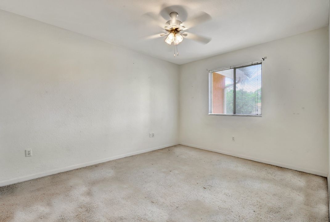 6400 Aragon Way #206, Fort Myers, FL 33966