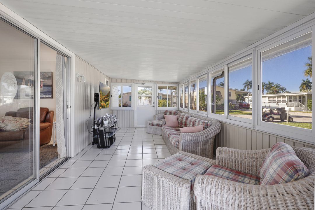 11340 Cypress Ln, Fort Myers Beach, FL 33931