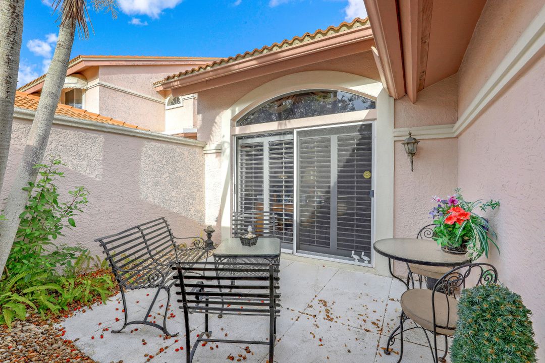 11592 Quail Village Way, Naples, FL 34119