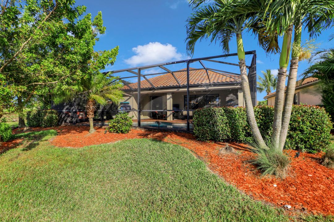 28600 Derry Ct, Bonita Springs, FL 34135