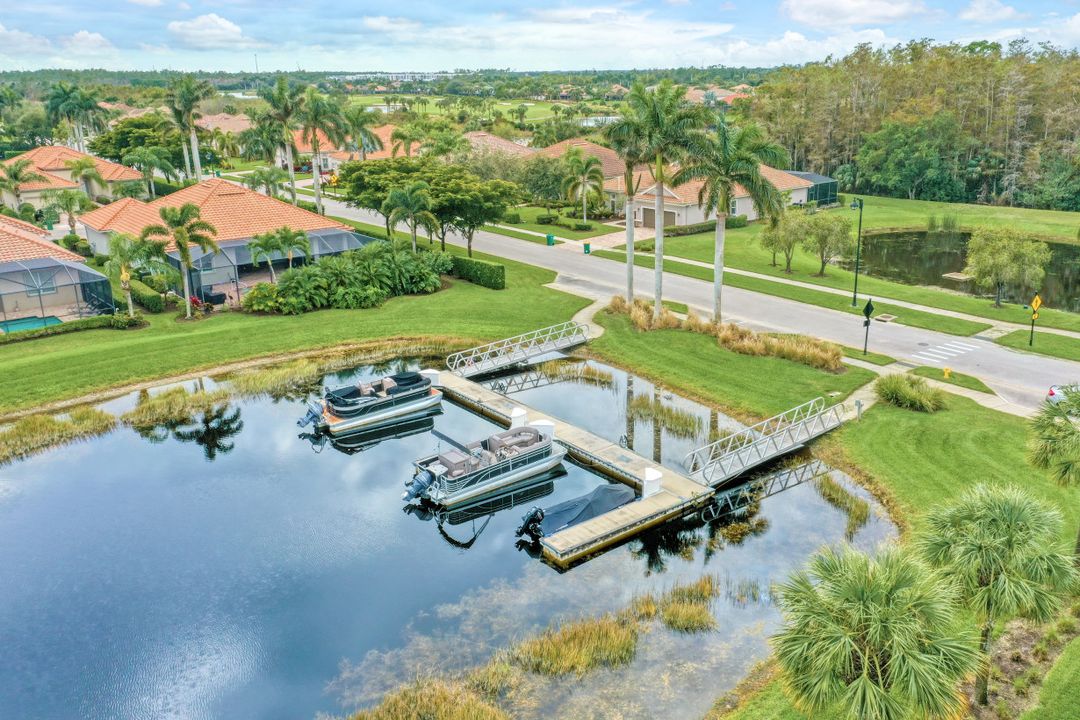 9364 Marble Stone Dr, Naples, FL 34120