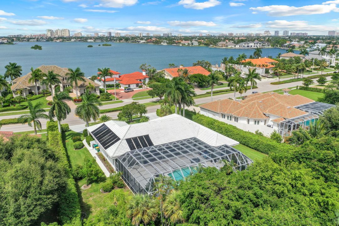 621 S Barfield Dr, Marco Island, FL 34145