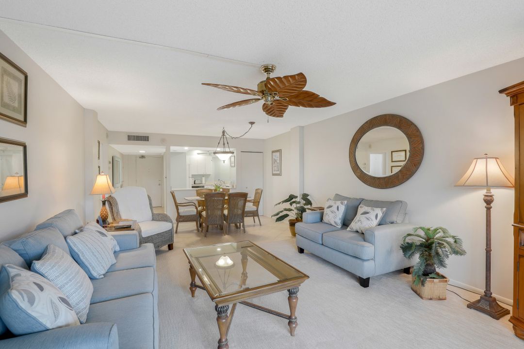 1 Bluebill Ave #306, Naples, FL 34108