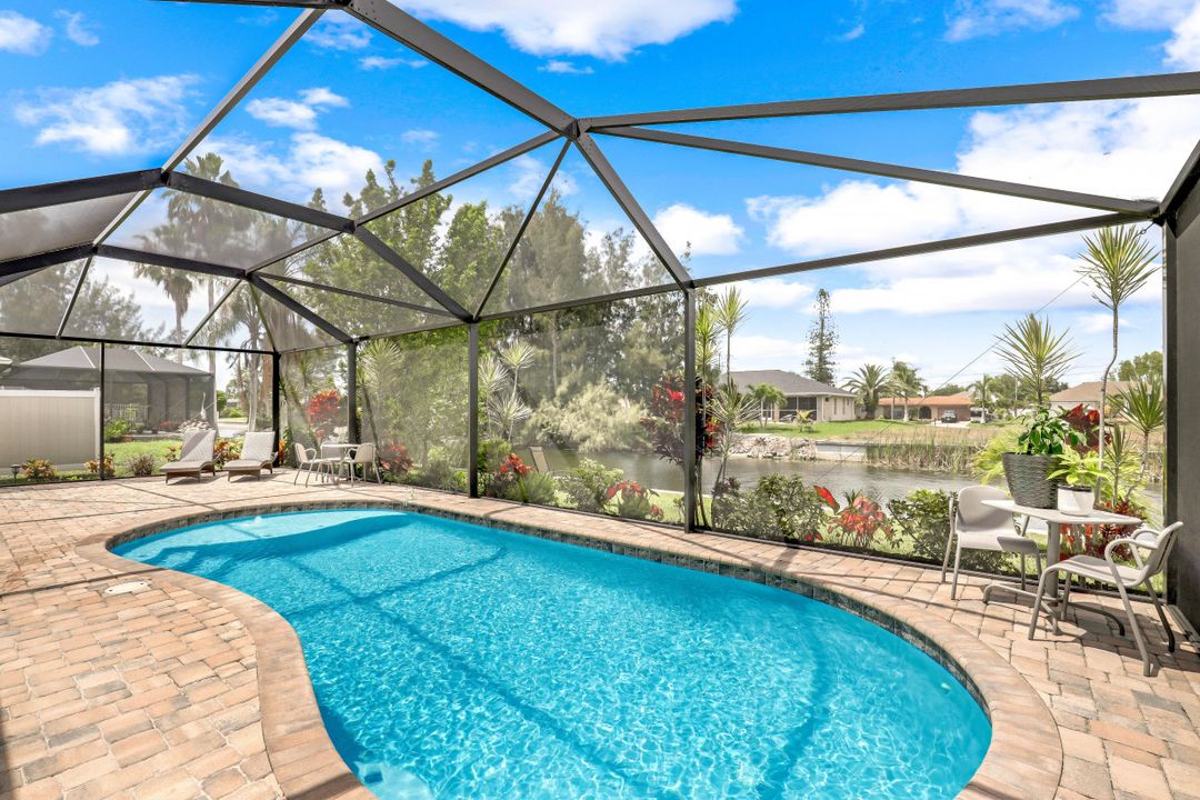 1321 SW 15th Terrace, Cape Coral, FL 33991