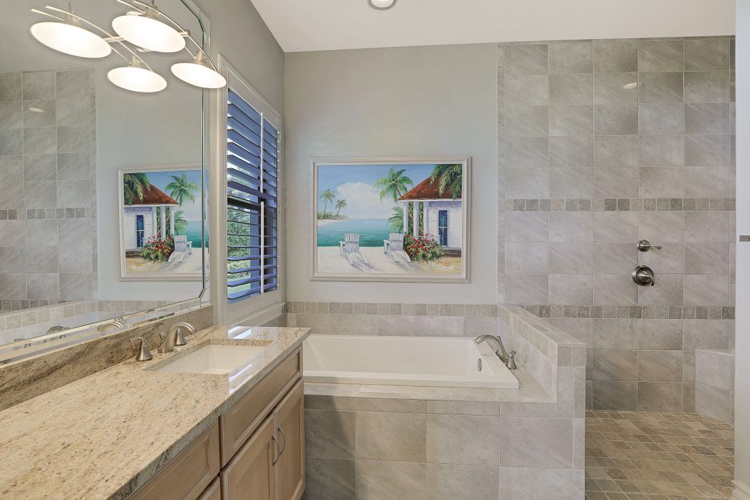 17452 Via Navona Way, Miromar Lakes, FL 33913