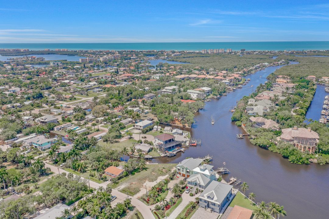 27547 Big Bend Rd, Bonita Springs, FL 34134