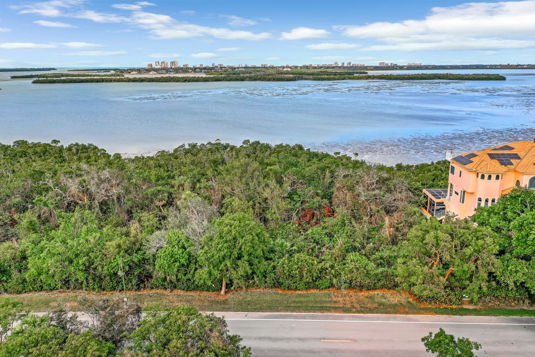 881 Whiskey Creek Dr, Marco Island, FL 34145