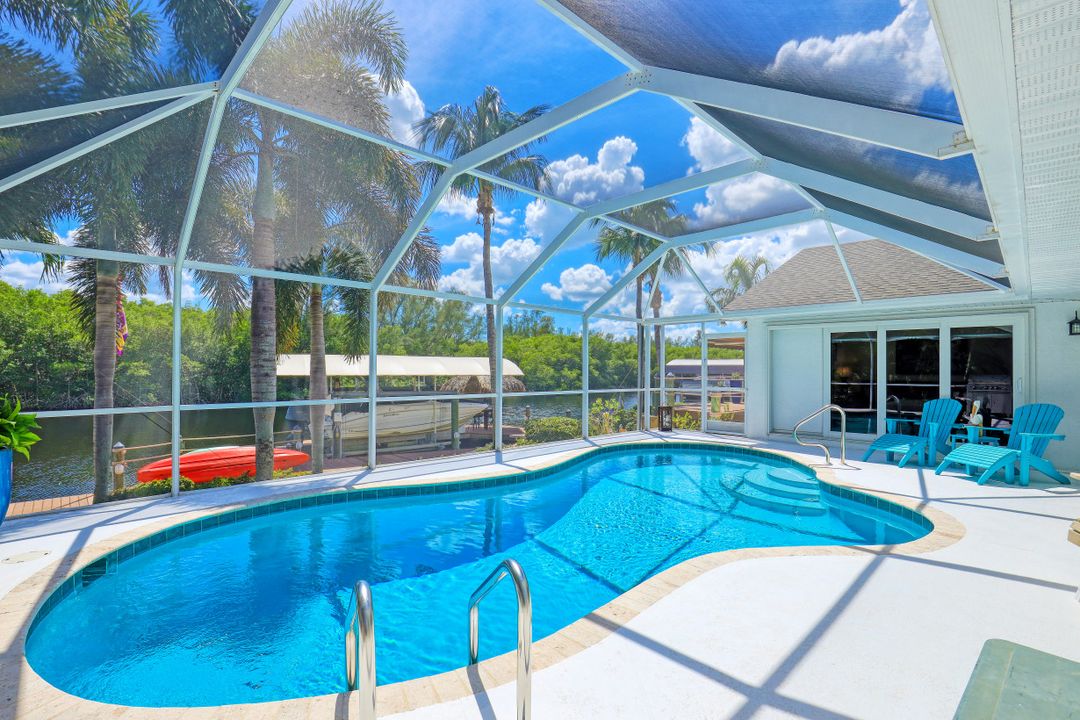 2356 Coral Point Dr, Cape Coral, FL 33990