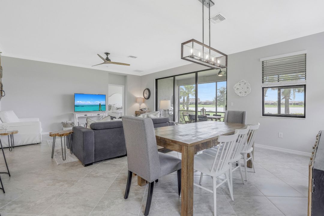 19877 Beechcrest Pl, Estero, FL 33928