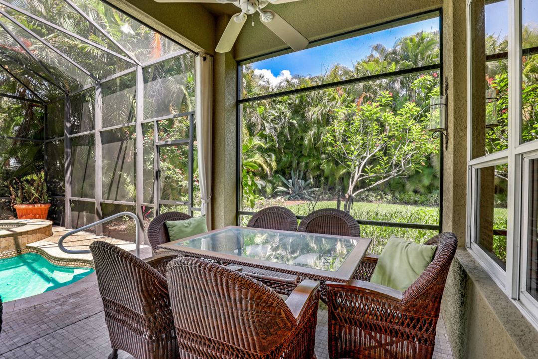 12133 Via Cercina Dr, Bonita Springs, FL 34135