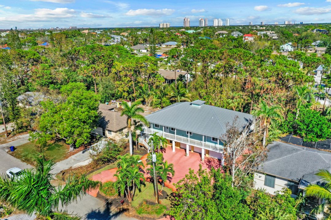 4060 Rita Ln, Bonita Springs, FL 34134