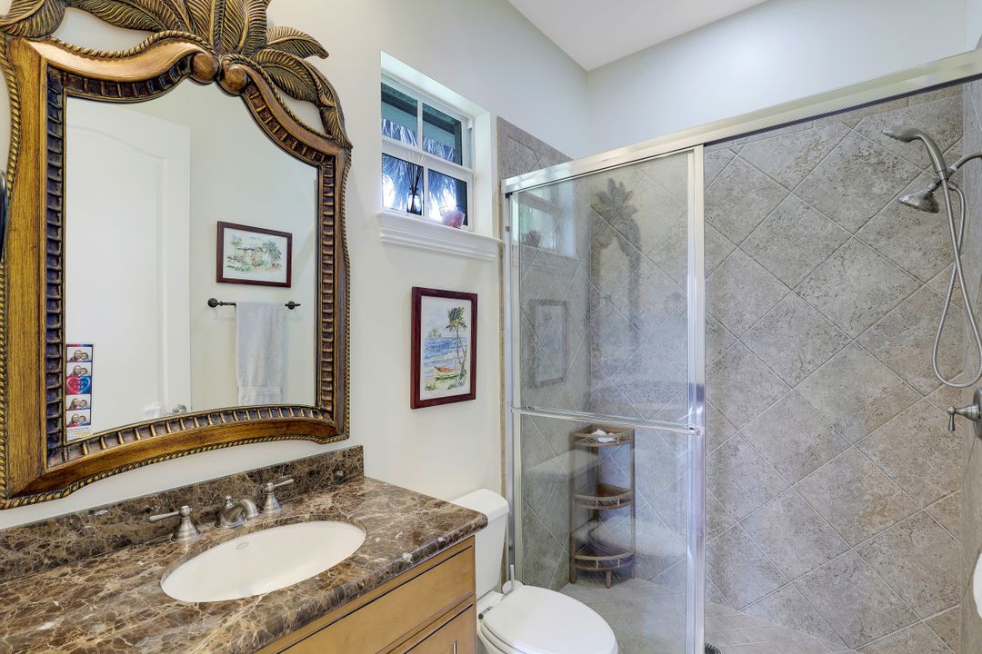 5119 Post Oak Ln, Naples, FL 34105