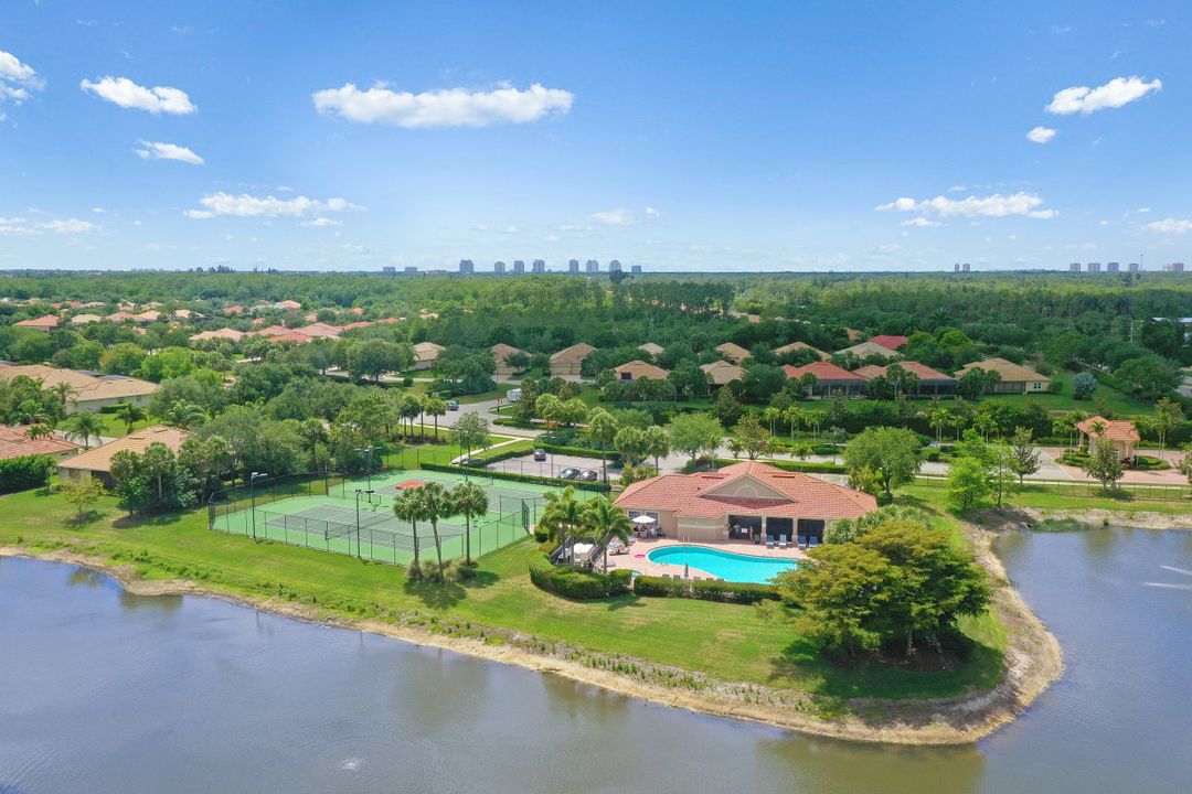 10354 Flat Stone Loop, Bonita Springs, FL 34135