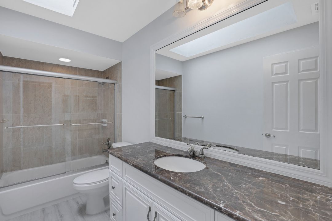 2225 Royal Ln, Naples, FL 34112