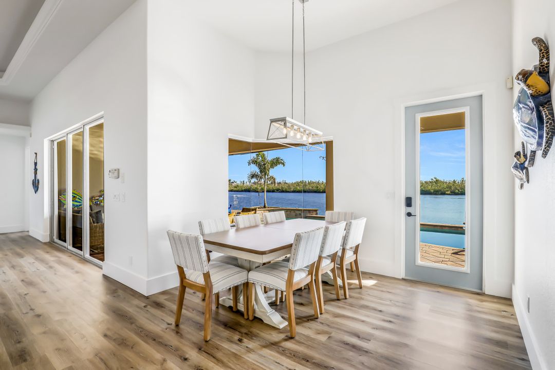 4234 NW 10th St, Cape Coral, FL 33993