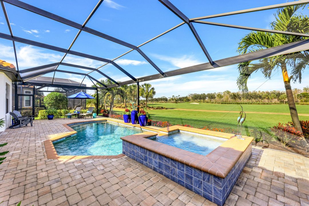 8848 Savona Ct, Naples, FL 34119