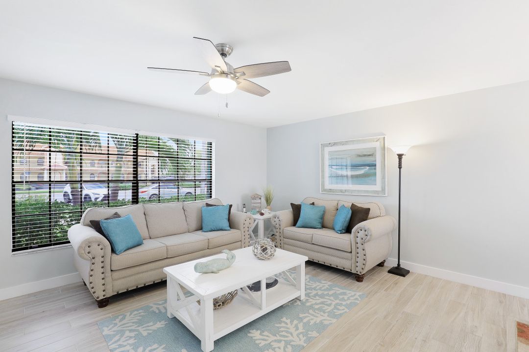 614 Cape Coral Pkwy W, Cape Coral, FL 33914