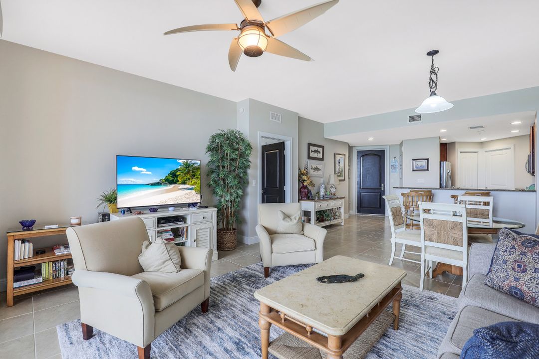 5793 Cape Harbour Dr #716, Cape Coral, FL 33914