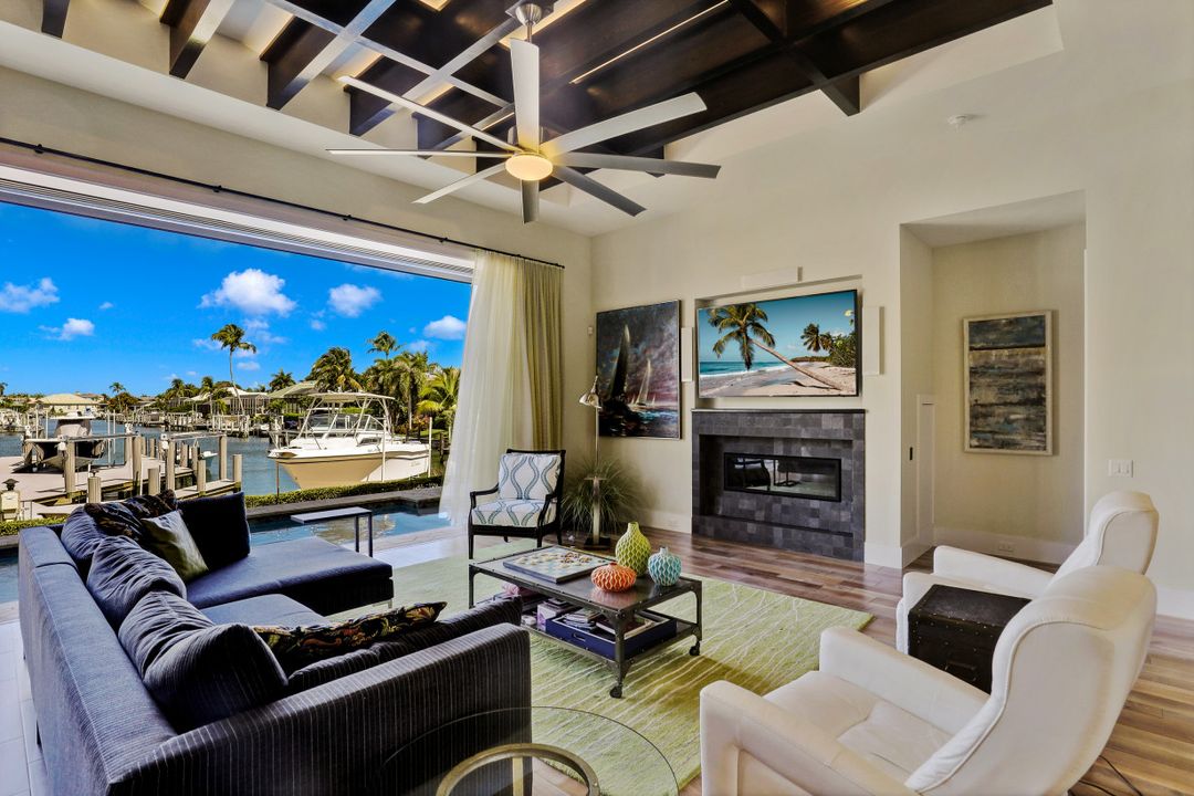 601 Crescent St, Marco Island, FL 34145