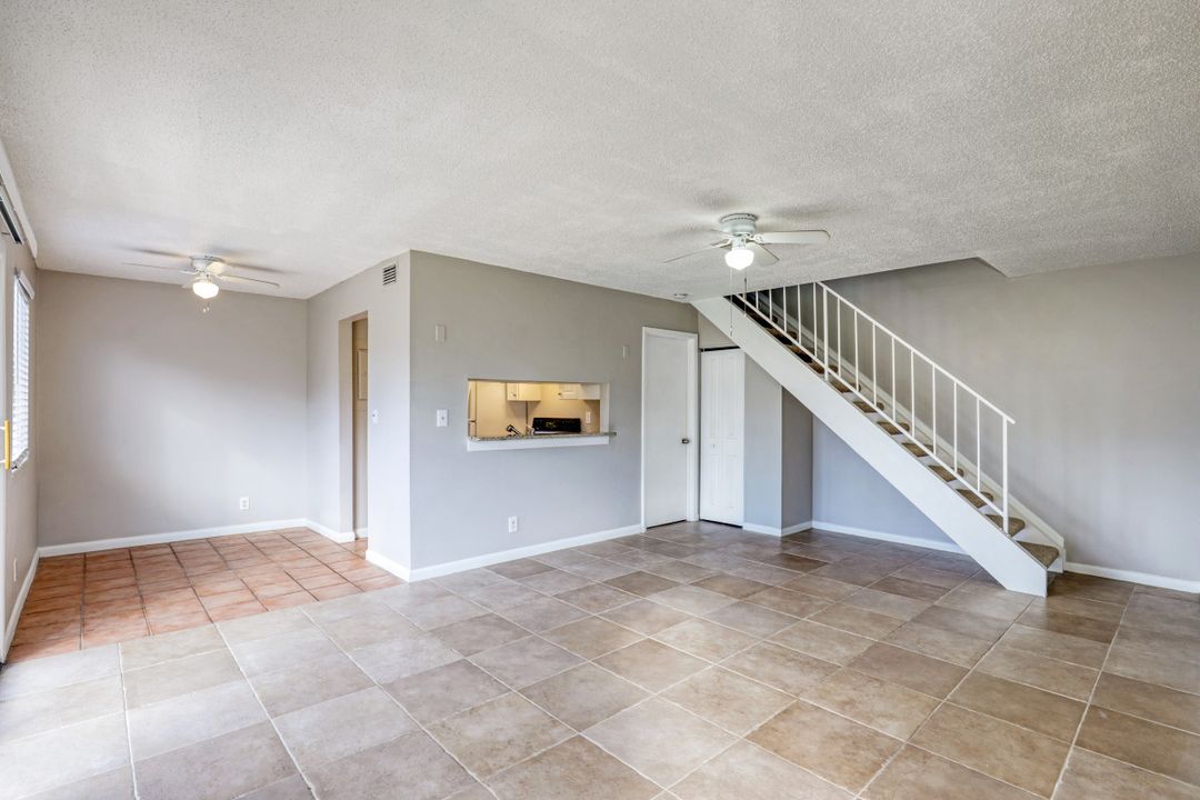 5848 Queen Elizabeth Way ##2, Fort Myers, FL 33907