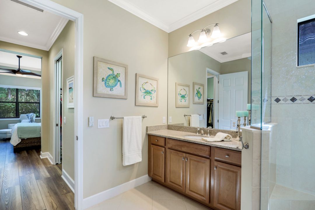 9345 Isla Bella Cir, Bonita Springs, FL 34135