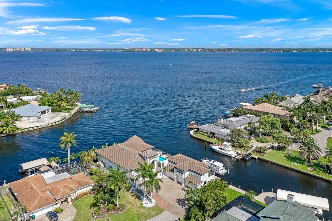 101 SW 58th St, Cape Coral, FL 33914