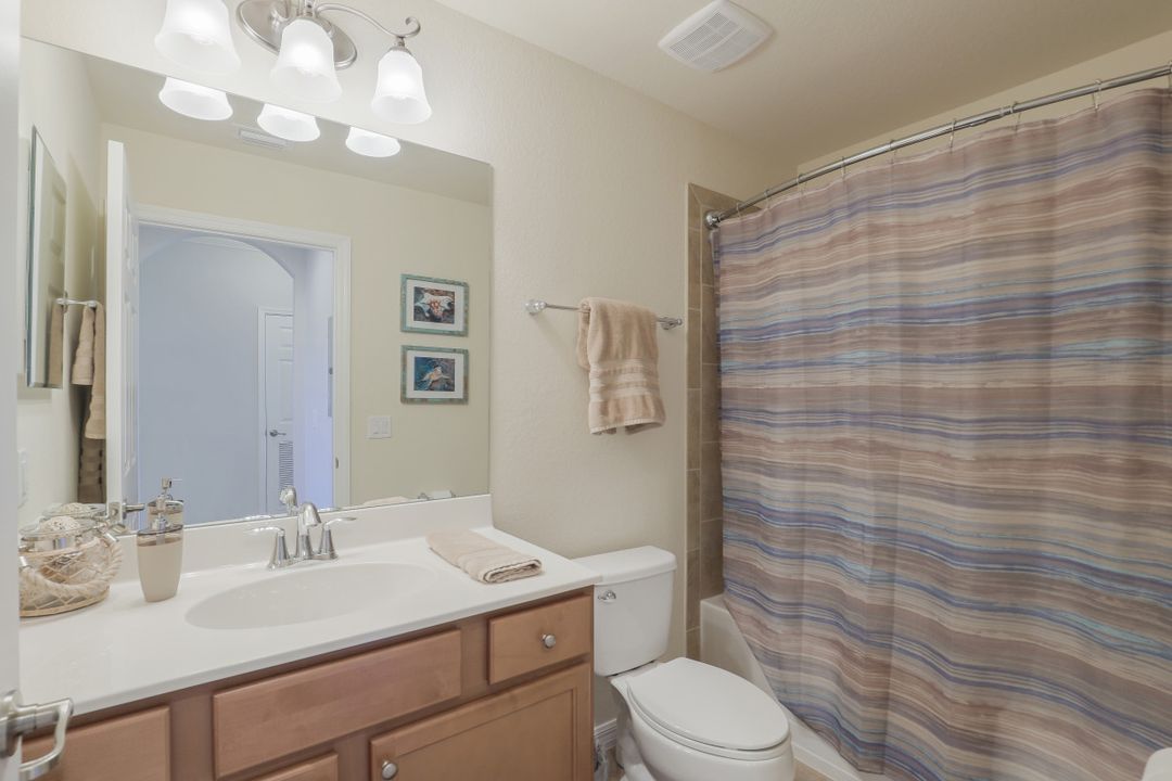 9816 Giaveno Cir #1316, , FL 34113