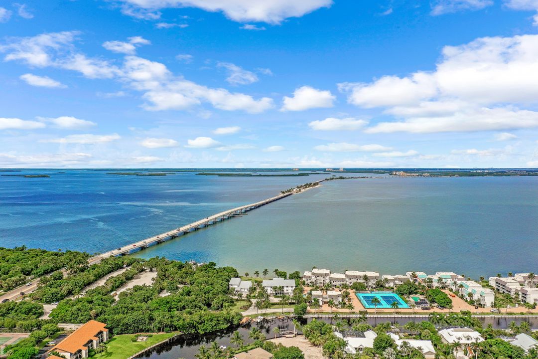 15300 Captiva Dr, Captiva, FL 33924