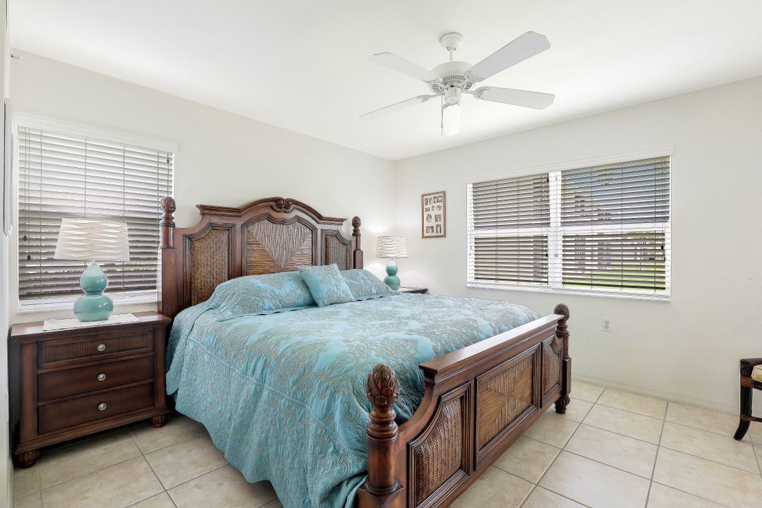 4910 Cougar Ct N #1-101, Naples, FL 34109