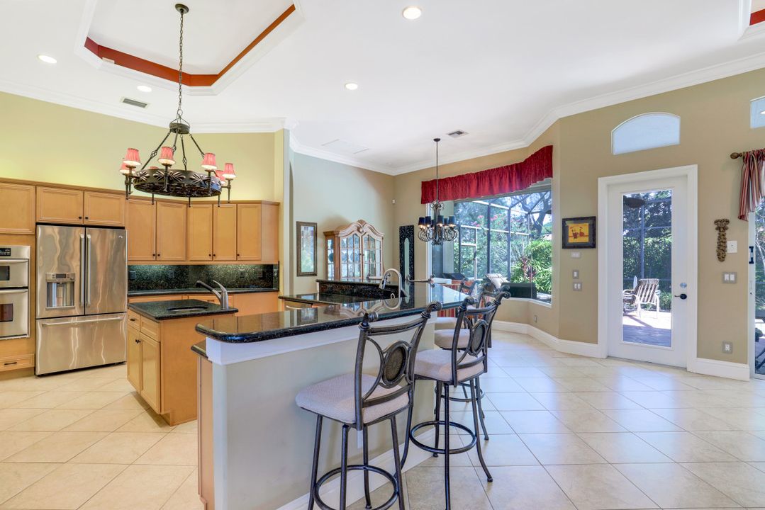 9772 Treasure Cay Ln, Bonita Springs, FL 34135