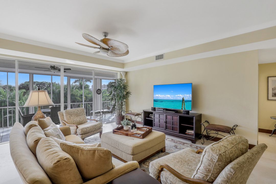 8430 Abbington Cir #C-23, Naples, FL 34108