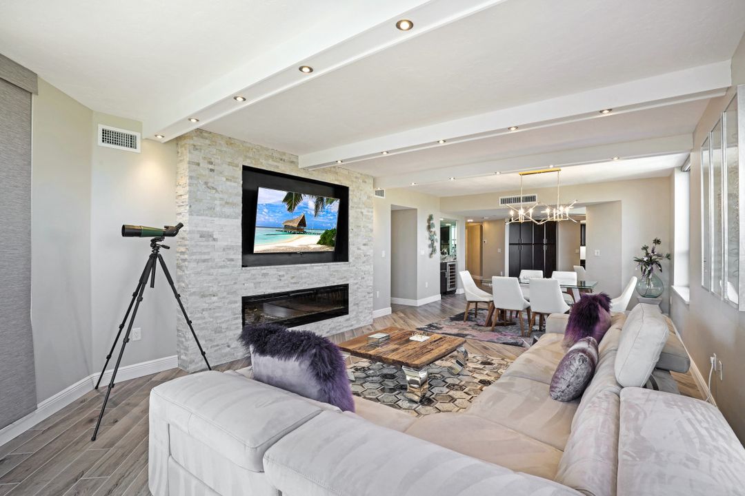 6001 Pelican Bay Blvd #305, Naples, FL 34108