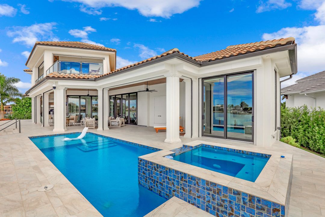 1001 Coronado Ct, Marco Island, FL 34145